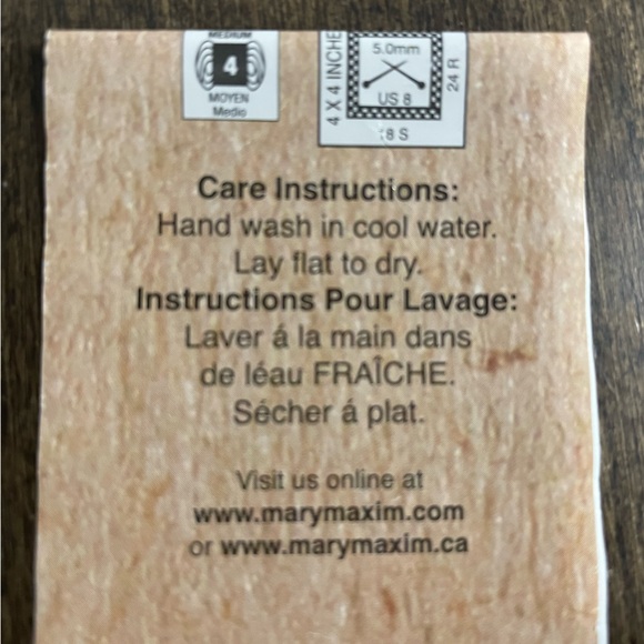 Hand-Knit Scarf (80% Acrylic, 20% Alpaca) - Picture 7 of 9